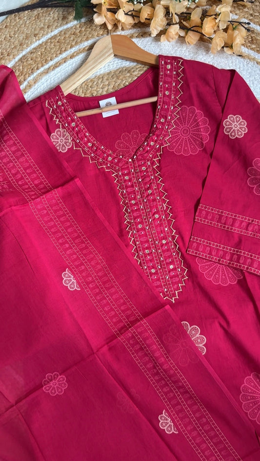 Magenta Pink Plus Size Kurta Pant Set with Dupatta - Embroidered Ethnic Wear