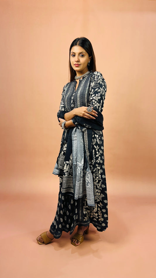 Navy Blue Crepe Suit Set with Paisley Buta Print & Ethnic Motifs