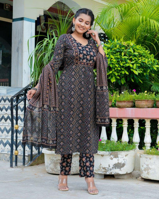 Premium Quality Pure Cotton V-neck Neck Ajrakh Printed Kurti Pant Dupatta set.