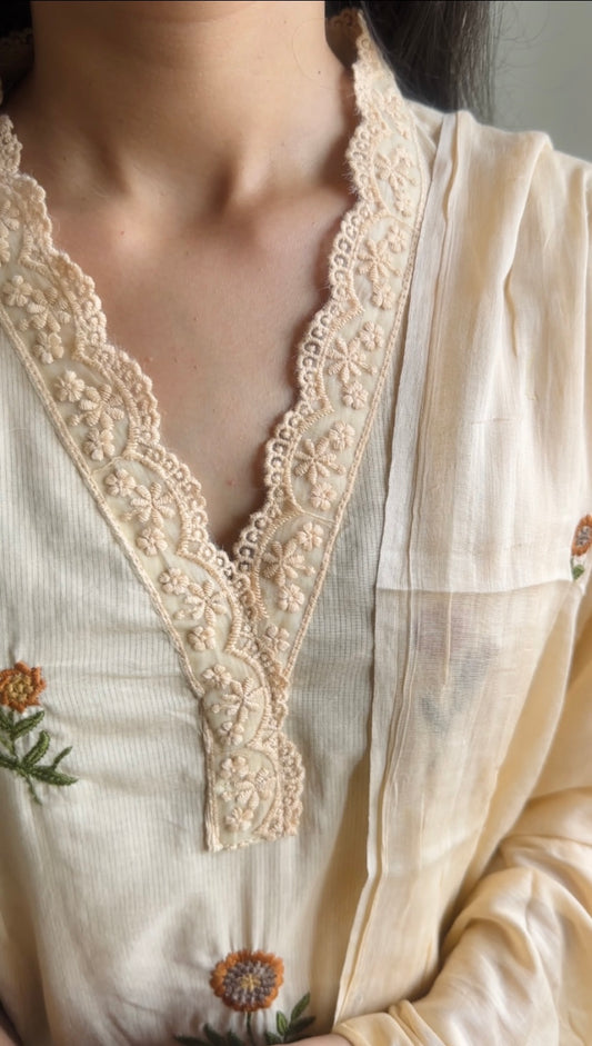 Mul Cotton Cream Straight Kurta Set with Lining and Floral Thread Embroidery & Lace Detail | 3-Piece Suit Set with Dupatta