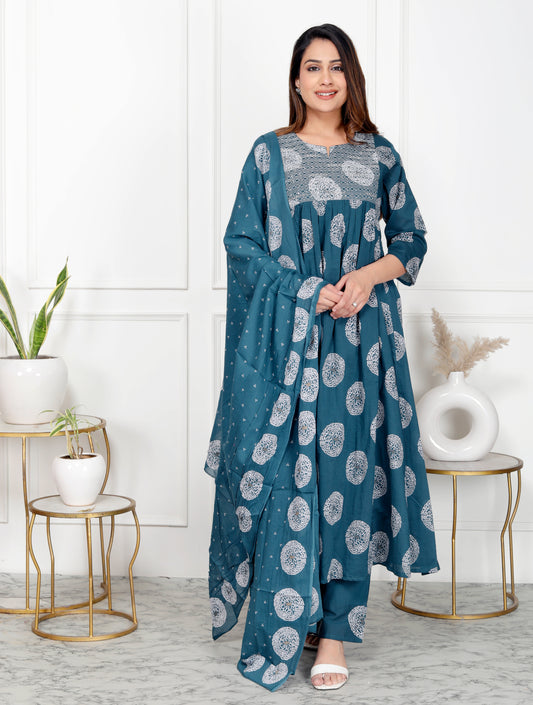 Premium Quality Pure Mul Cotton Bandhani Print Embroided Anarkali Kurti Pant Dupatta Set With Mul Cotton Lining Inside.
