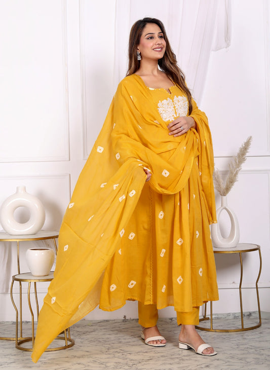 Premium Quality Pure Mul Cotton Bandhani Print  Embroided Anarkali Kurti Pant Dupatta Set With Mul Cotton Lining Inside.