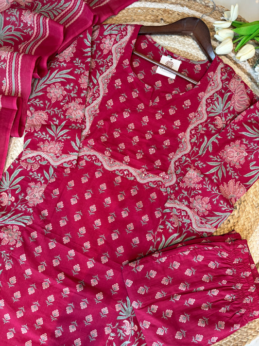 Beautiful Cotton Dupatta Set with Block Print.