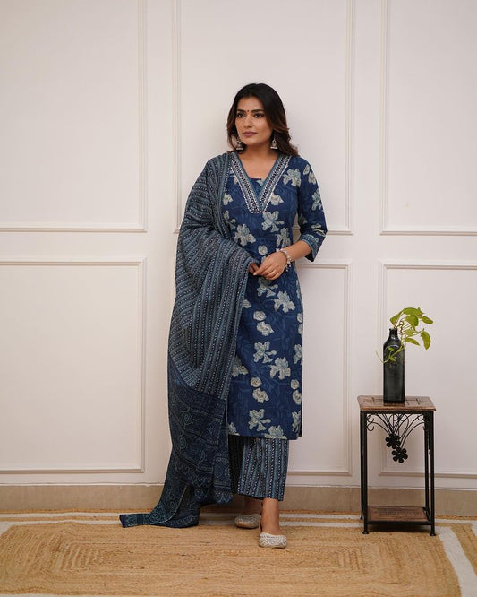Premium quality Cotton Cambric Kurti Pant Dupatta set.