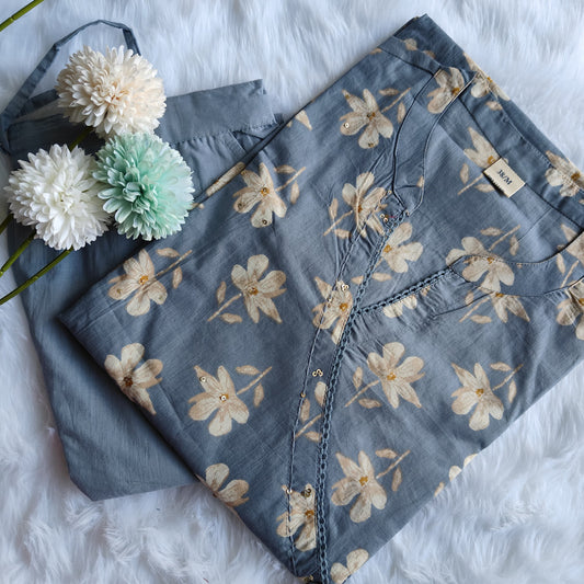Premium quality Angarakha Style Discharge Print Cotton Kurti Pant set.