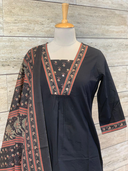 Premium quality Cotton V-neck Kurti Pant Dupatta set.